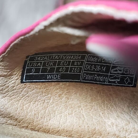 Vionic Fuchsia Alita Pink Leather Sandal - Picture 5 of 5